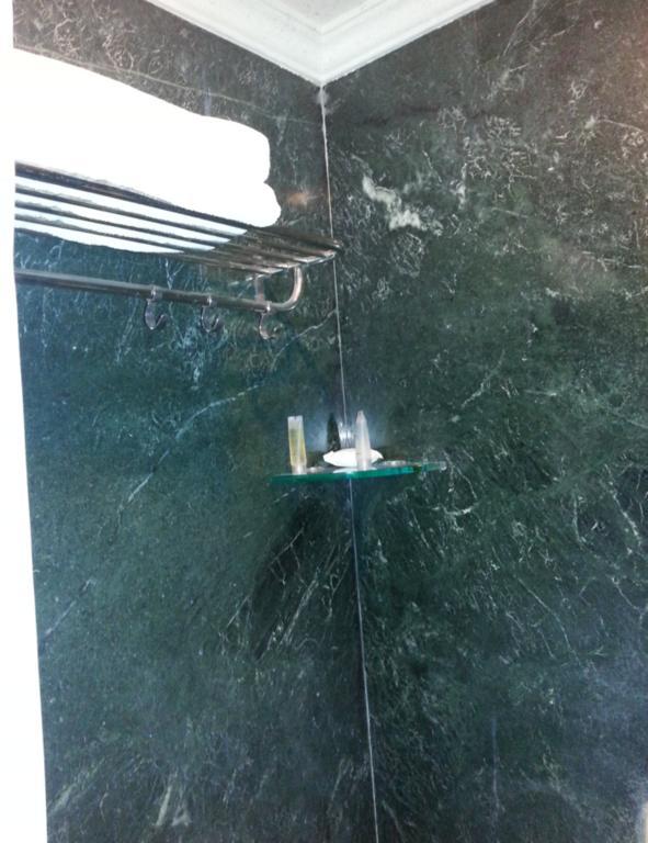 Hotel Srimaan Pune Dış mekan fotoğraf