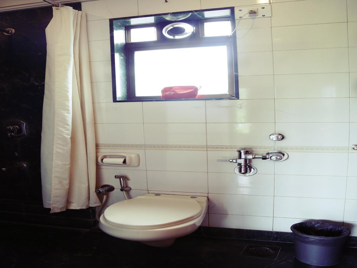 Hotel Srimaan Pune Dış mekan fotoğraf